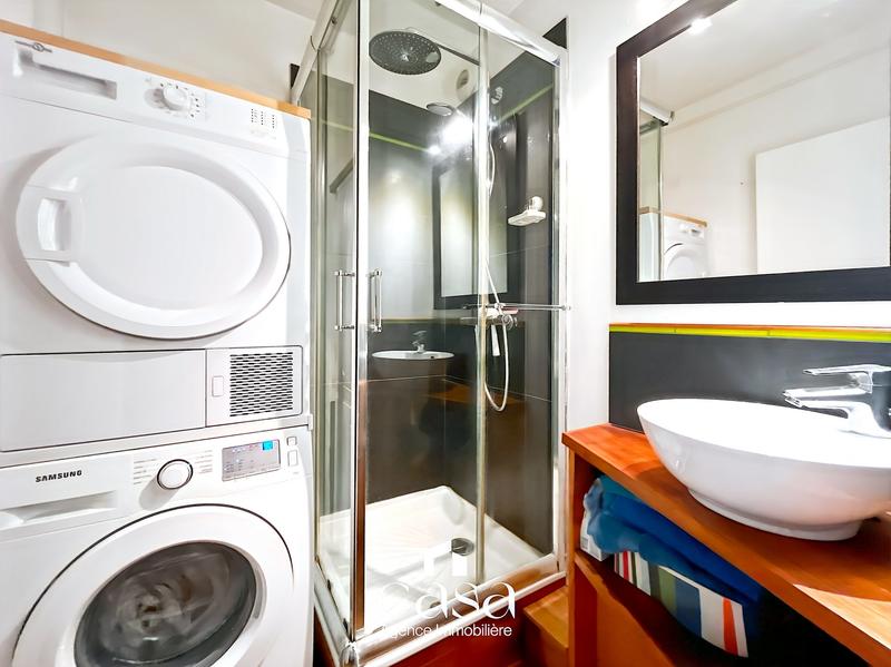 Appartement - 83 m² - 4 pièces