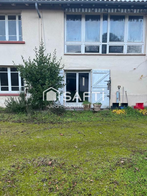 Maison - 303 m² - 7 pièces