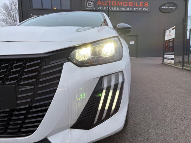 Peugeot 208 Hybrid 100 e-Dcs6 Style