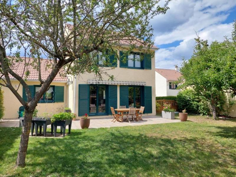 Maison - 111 m² - 6 pièces