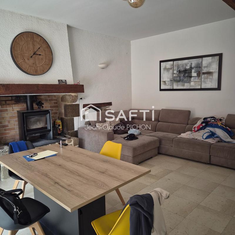 Maison - 230 m² - 9 pièces