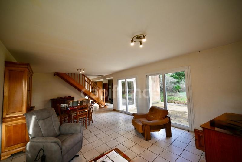 Maison - 139 m² - 7 pièces