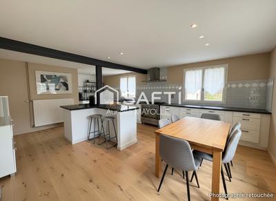 Maison - 160 m² - 6 pièces