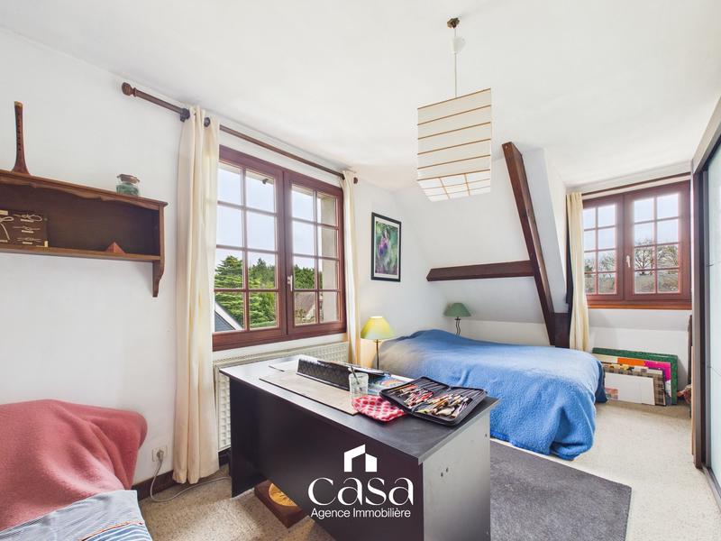 Maison traditionnelle - 128 m² - 6 pièces