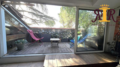 Appartement - 80 m² - 4 pièces