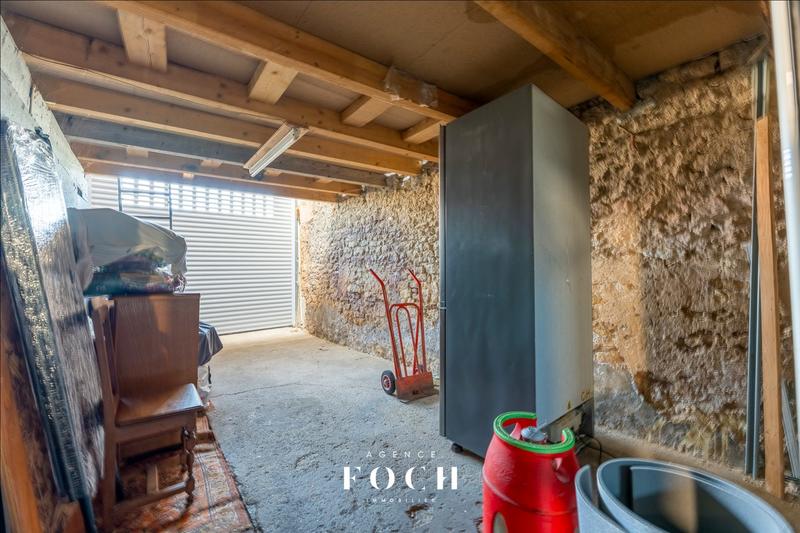 Maison - 185 m² - 7 pièces