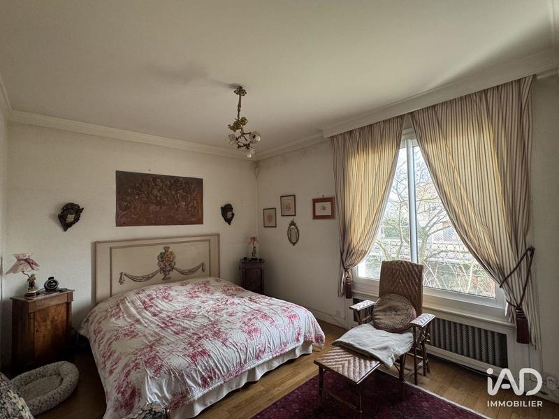 Maison - 174 m² - 5 pièces