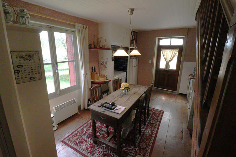 Maison - 104 m² - 5 pièces
