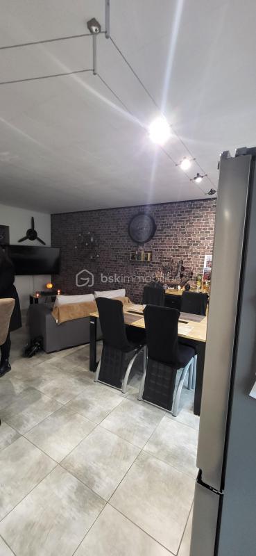 Maison traditionnelle - 100 m² - 5 pièces