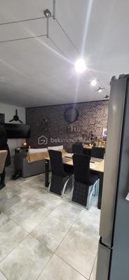 Maison traditionnelle - 100 m² - 5 pièces