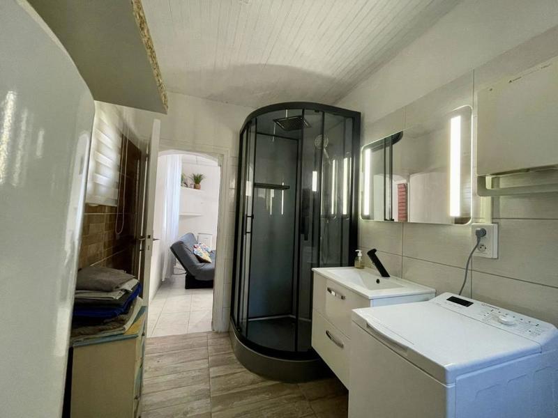 Immeuble - 122 m² - 9 pièces