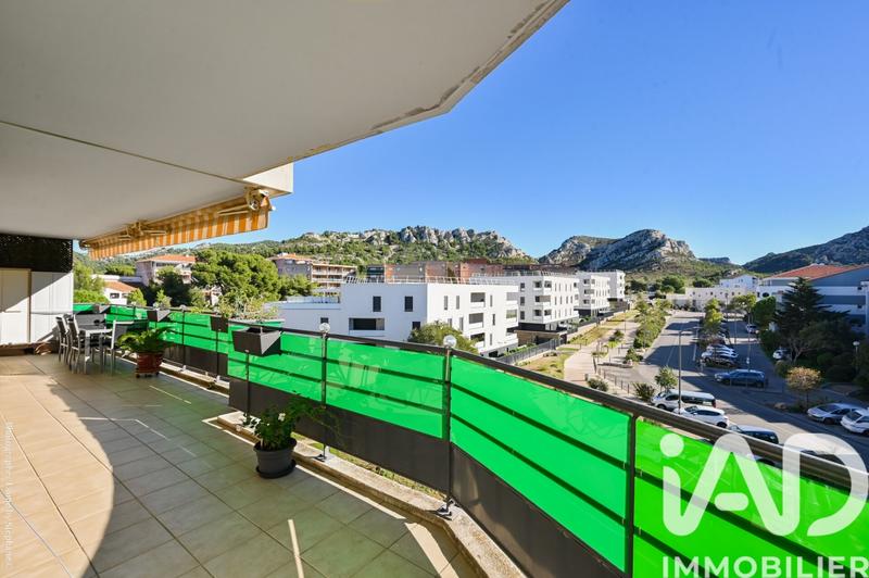 Appartement - 105 m² - 4 pièces