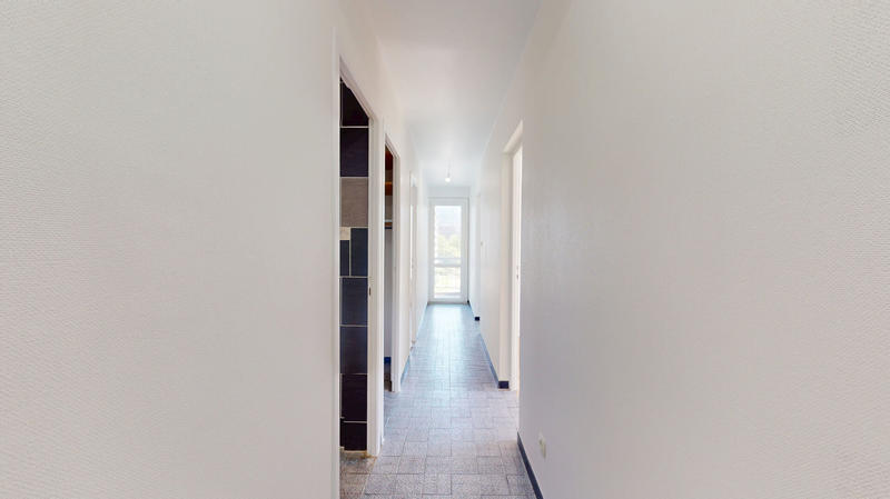 Appartement - 100 m² - 5 pièces