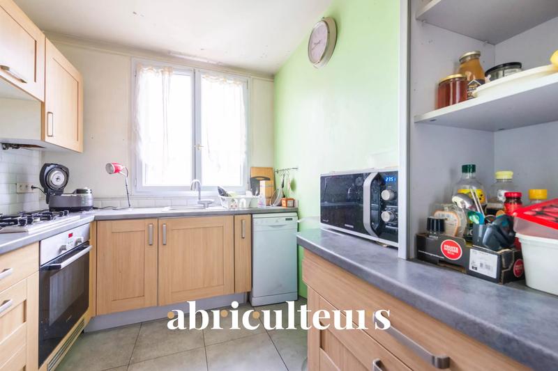 Appartement - 65 m² - 4 pièces