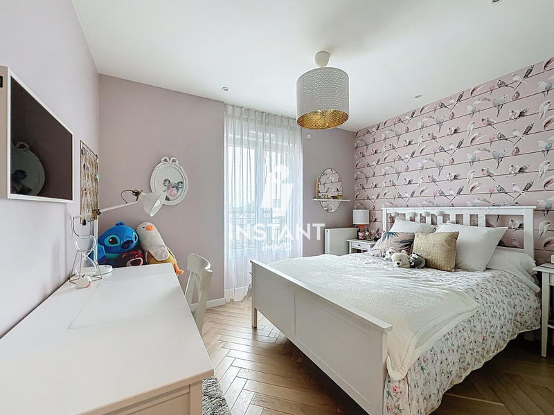 Appartement - 103 m² - 5 pièces