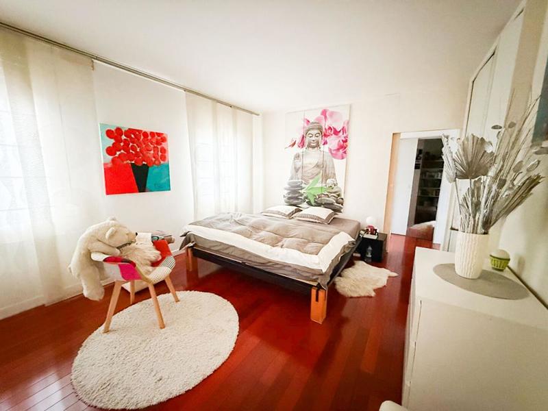 Maison - 205 m² - 10 pièces