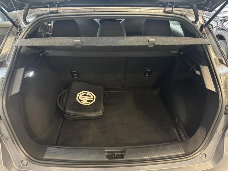 Mg Mg4 Electric 51kwh - 125 Kw 2wd Standard