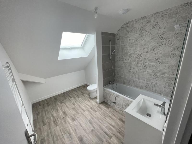 Pavillon - 87 m² - 4 pièces