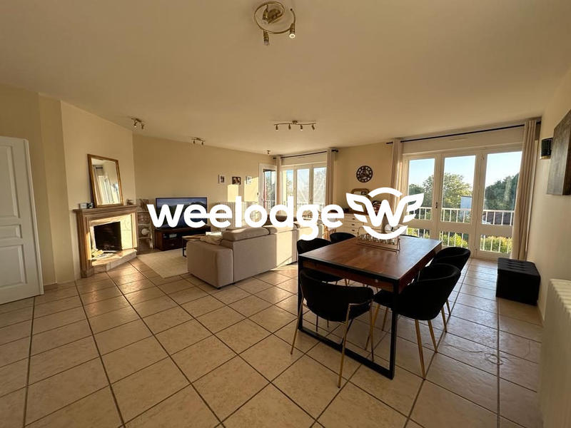 Maison ancienne - 225 m² - 7 pièces