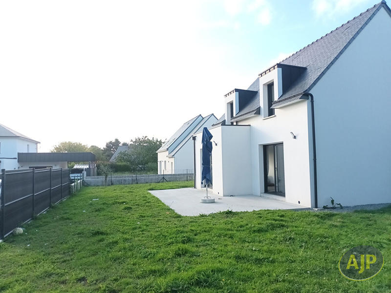 Maison - 87 m² - 5 pièces