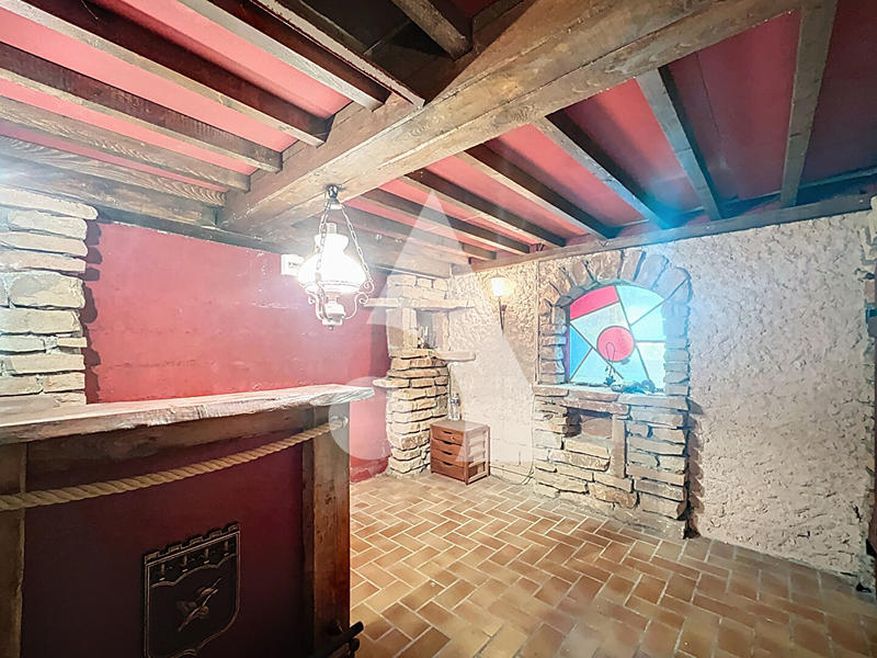 Maison - 150 m² - 7 pièces