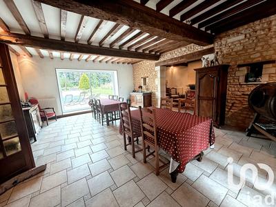 Maison - 326 m² - 11 pièces