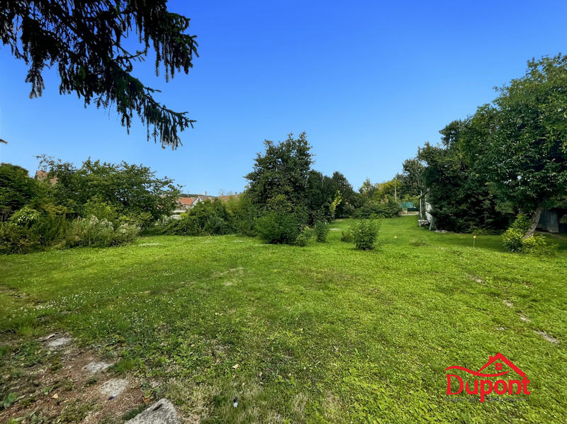 Terrain - 1 079 m²