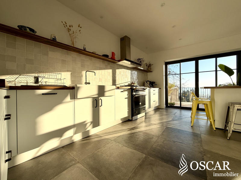 Maison ancienne - 160 m² - 9 pièces