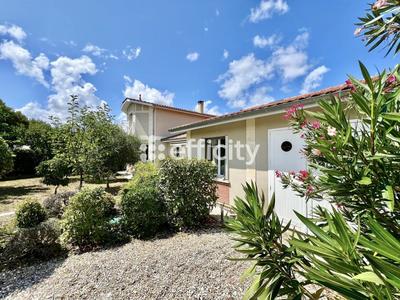 Pavillon - 146 m² - 6 pièces