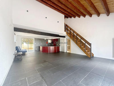 Maison - 122 m² - 5 pièces