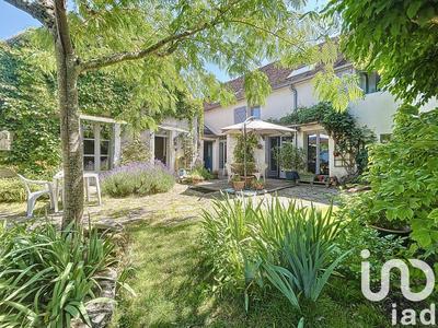 Maison de campagne - 218 m² - 9 pièces