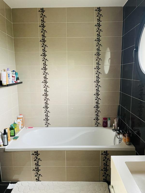 Maison - 180 m² - 5 pièces