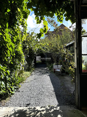 Loft - 217 m² - 5 pièces