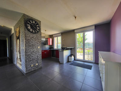 Maison - 88 m² - 5 pièces