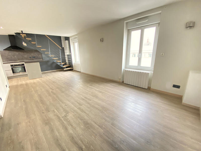 Appartement - 84 m² - 4 pièces