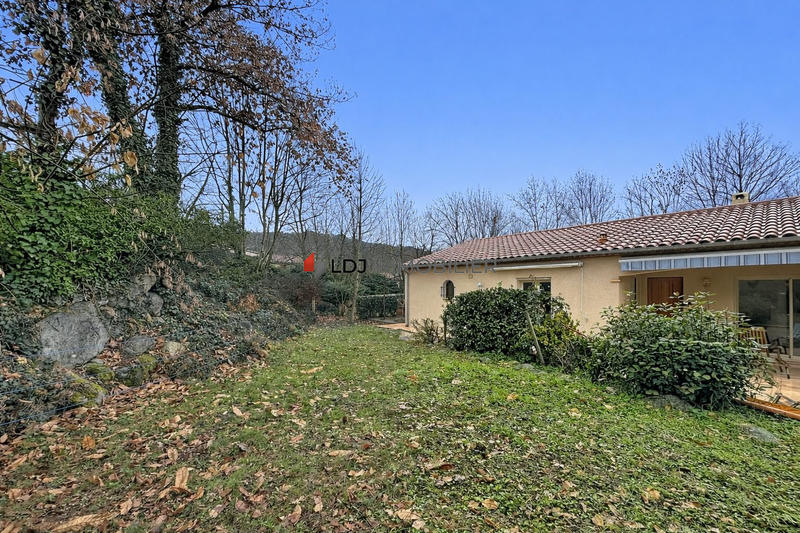 Maison - 108 m² - 4 pièces