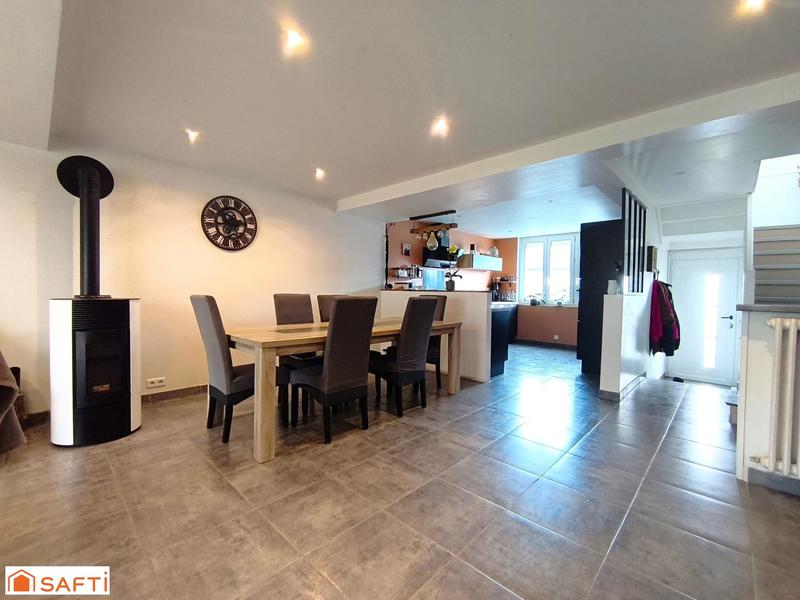 Maison - 140 m² - 6 pièces