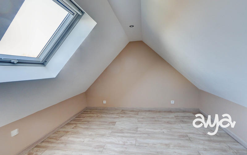 Maison - 177 m² - 6 pièces