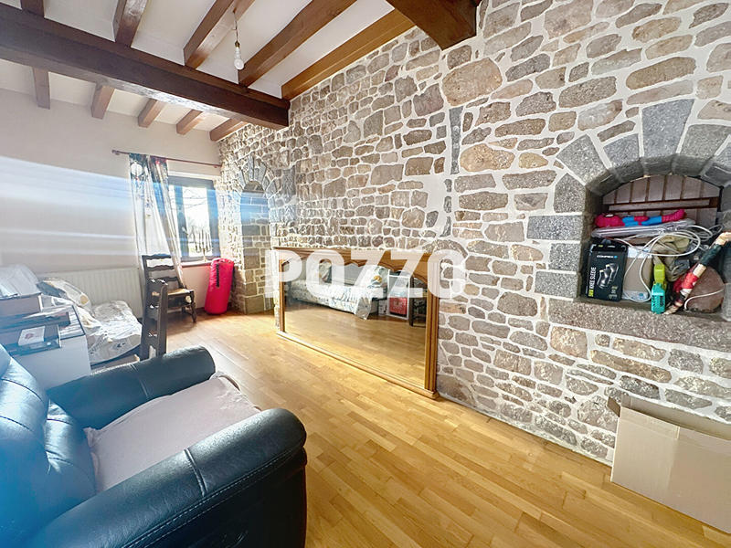 Maison - 162 m² - 8 pièces