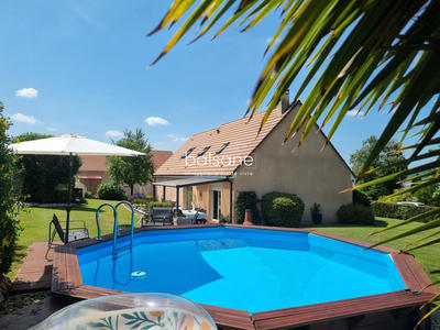 Maison contemporaine - 146 m² - 7 pièces