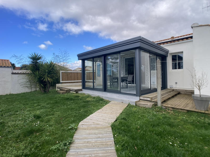 Maison - 98 m² - 4 pièces