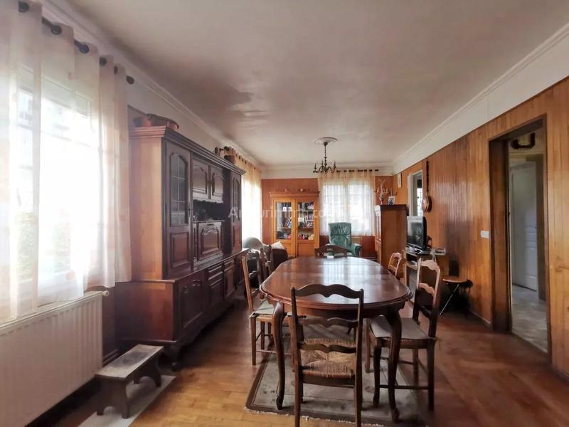 Maison - 101 m² - 6 pièces