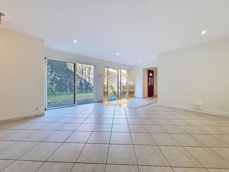 Maison - 132 m² - 5 pièces