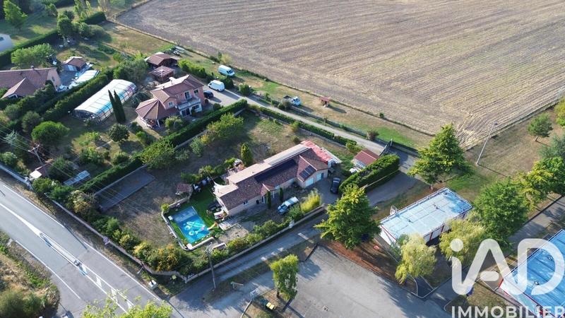 Maison - 121 m² - 4 pièces