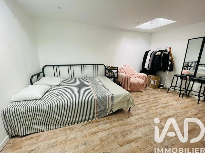 Maison - 181 m² - 8 pièces