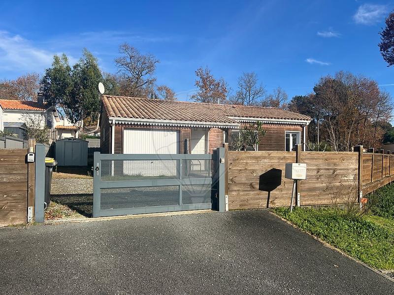 Maison - 77 m² - 4 pièces