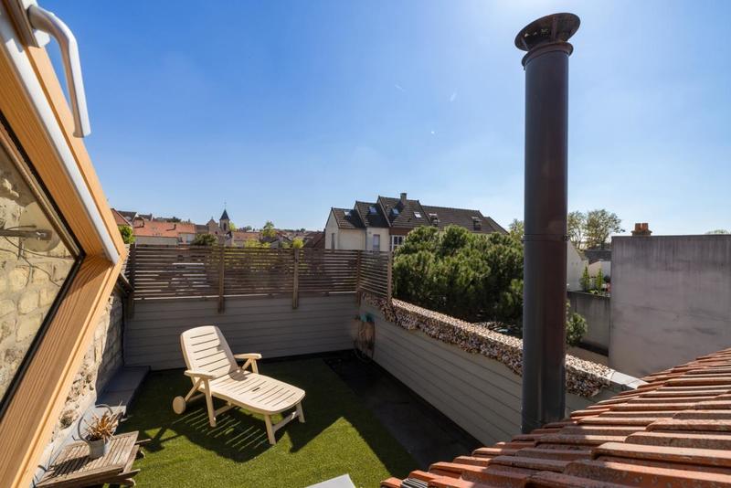 Maison - 205 m² - 8 pièces