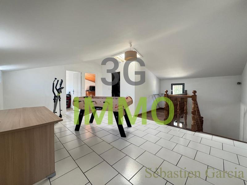 Villa - 292 m² - 13 pièces