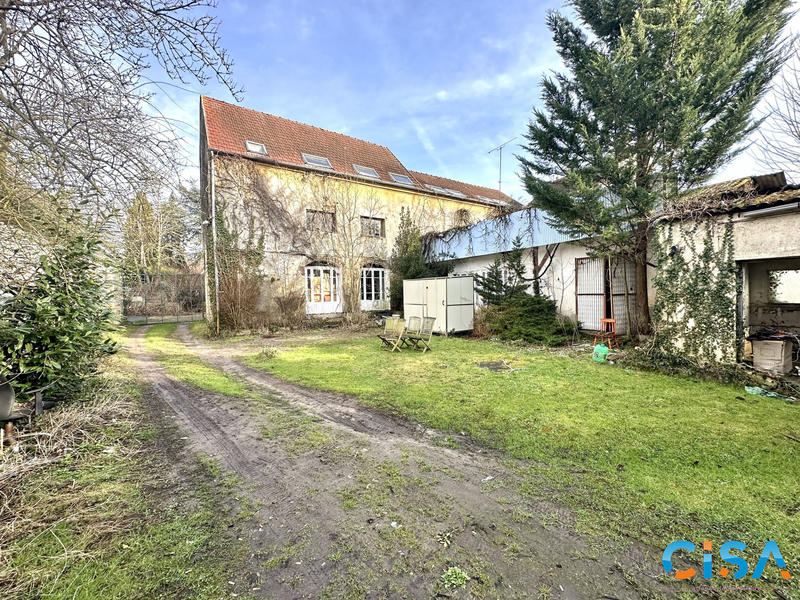 Maison ancienne - 230 m² - 10 pièces