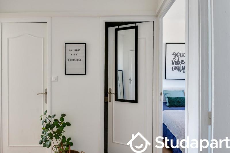 Chambre - 12 m² - 1 pièce